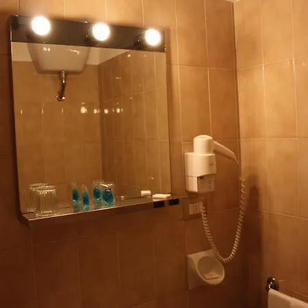 Hotel Turismo 3*