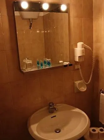 Turismo Hotel 3*